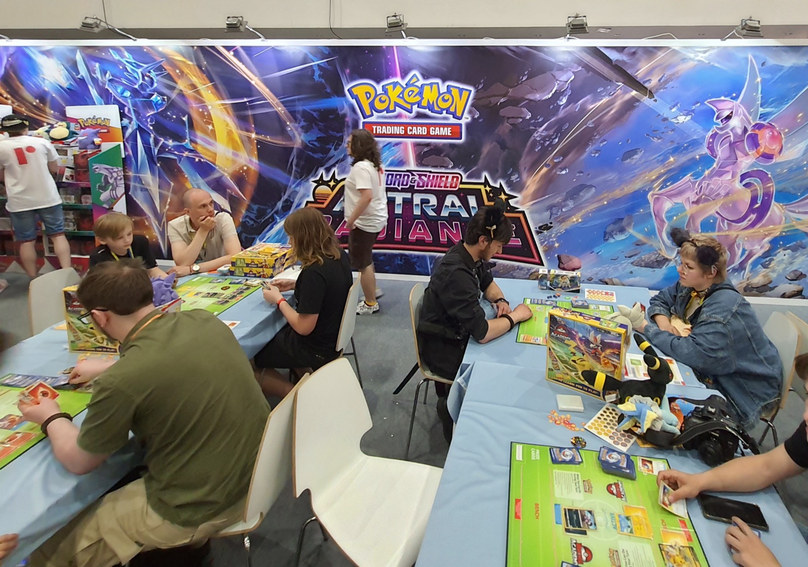 Pokemon card trade night checklist: what to bring, check, and record before you swap